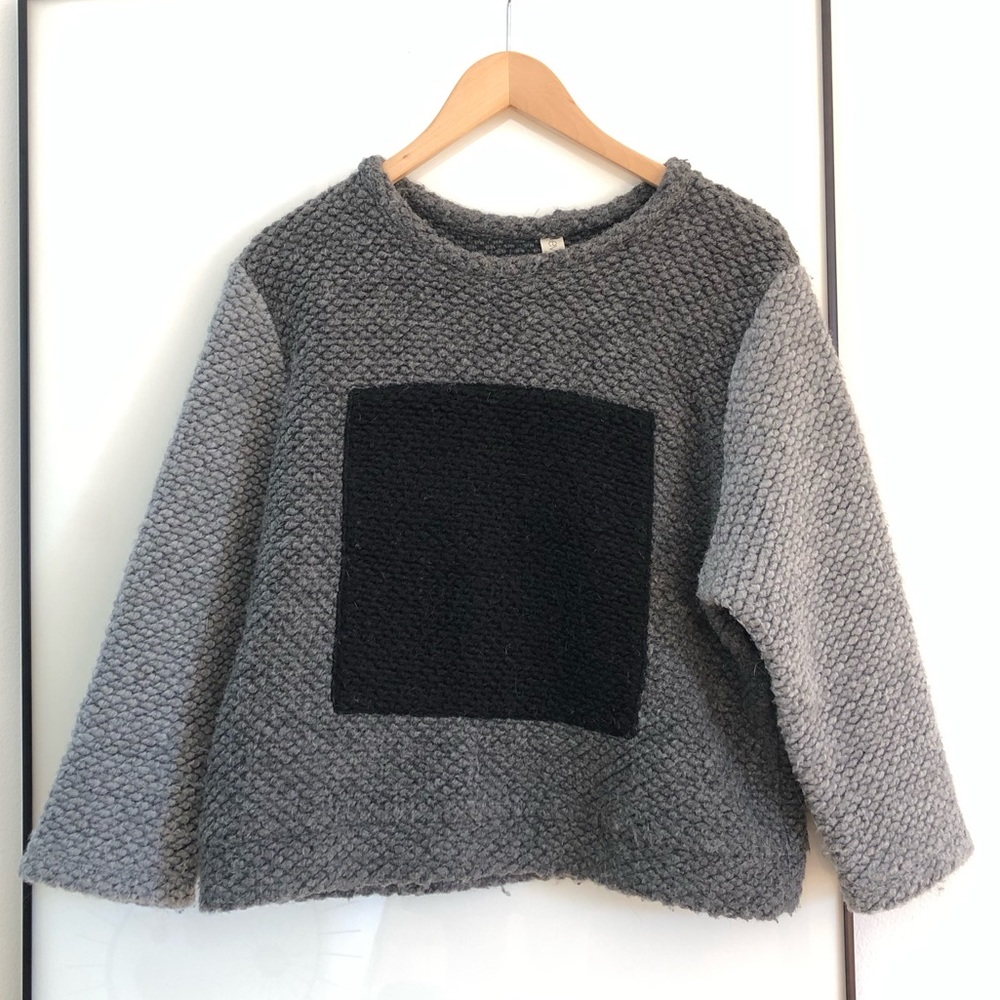 Eve Gravel wooly sweater